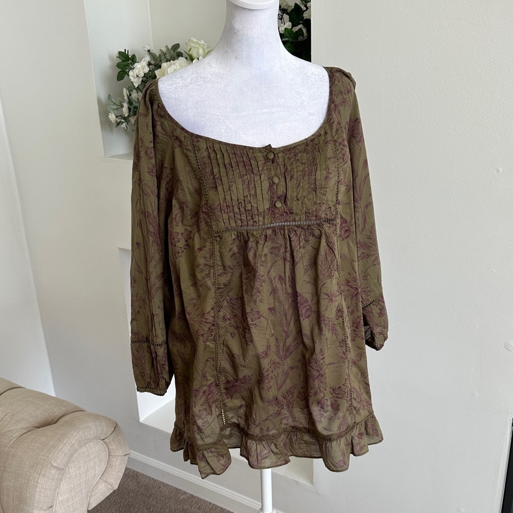 Chic Olive Green Floral Women's Blouse